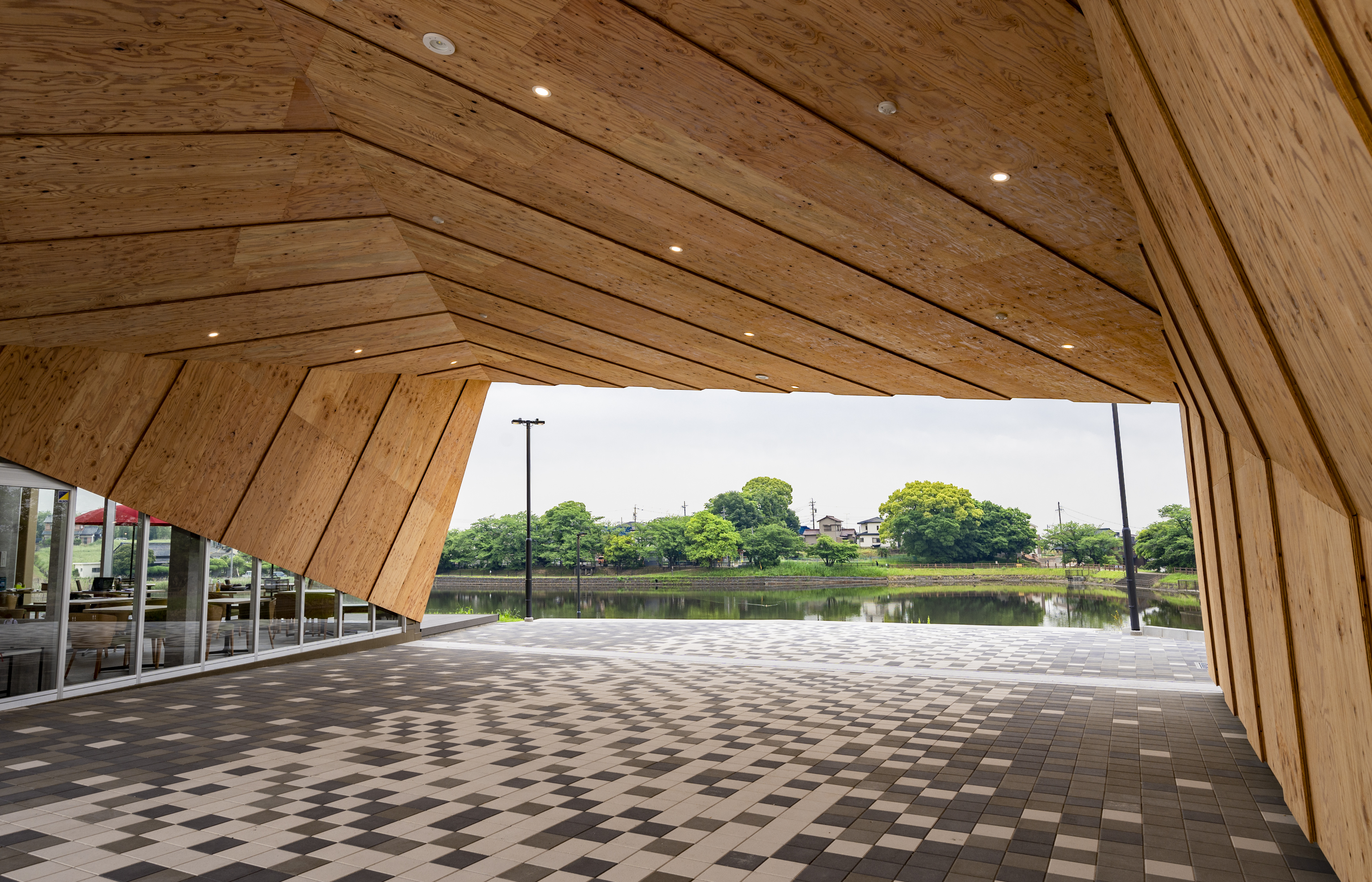 Wooden tunnel